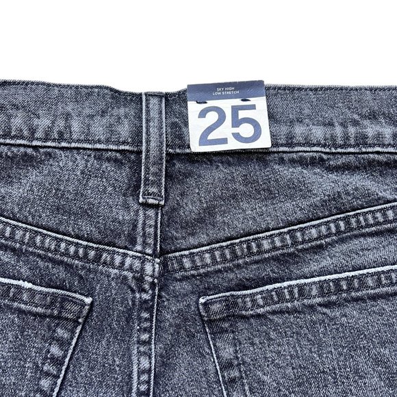 NWT Gap Cheeky Sky High Short Dark Grey Size 25 - Picture 10 of 11